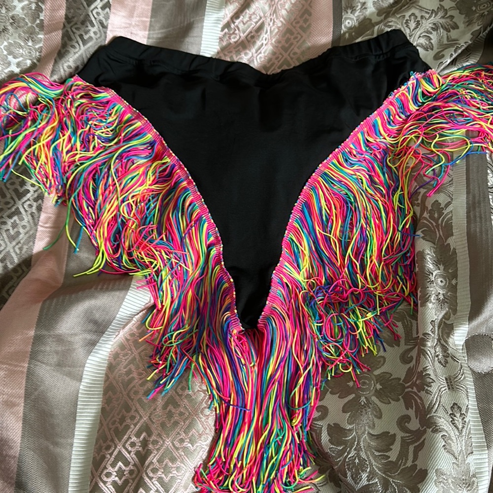 Fringy, bathing suit bottoms sz XL